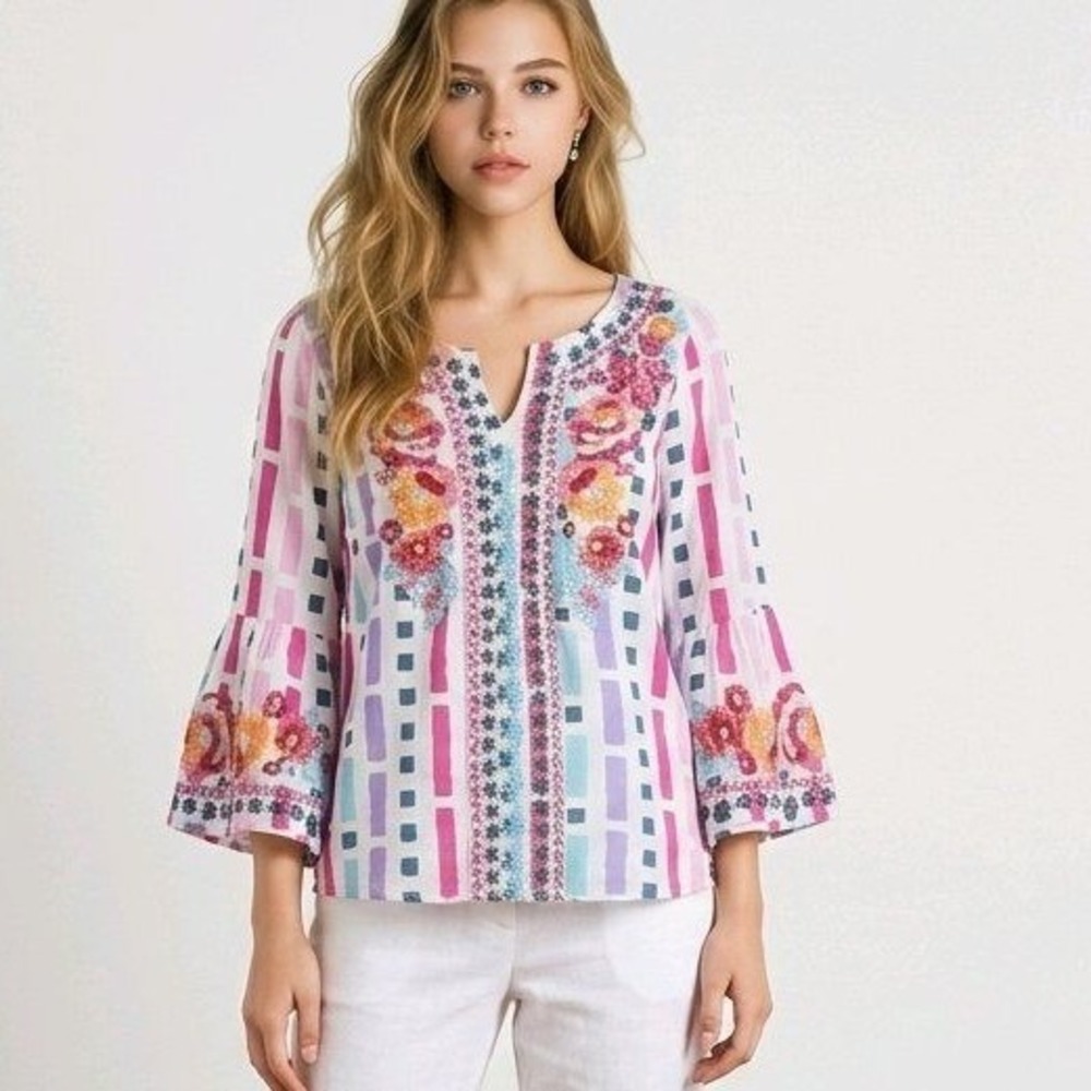 Savanna Jane Top Embroidered Floral Geometric Bell Sleeve Boho Pink Blue Size L